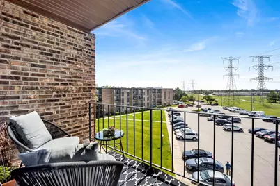 725 W Huntington Commons Road #416, Mount Prospect, IL 60056 - Photo 18