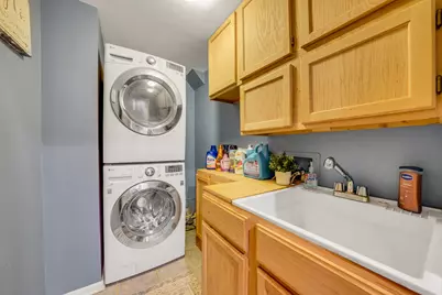 417 Lake Shore Boulevard, Wauconda, IL 60084 - Photo 12