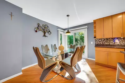 417 Lake Shore Boulevard, Wauconda, IL 60084 - Photo 8