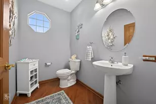 8 Fairfax Ct, Bolingbrook, IL 60490 - Photo 12