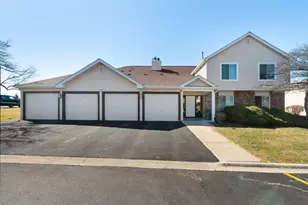 7000 Sussex Ct, Woodridge, IL 60517 - Photo 1