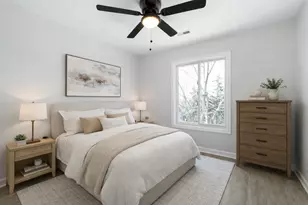 7000 Sussex Ct, Woodridge, IL 60517 - Photo 16