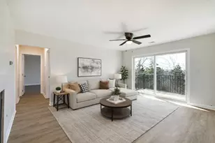 7000 Sussex Ct, Woodridge, IL 60517 - Photo 6