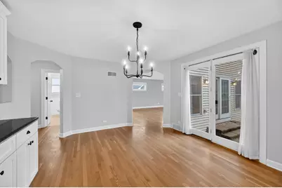 610 W Jefferson Avenue, Naperville, IL 60540 - Photo 18