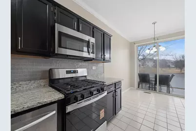 3039 Autumn Lake Drive #3039, Aurora, IL 60504 - Photo 6