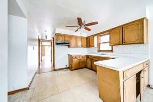 310 Yates Ave, Calumet City, IL 60409 - Photo 28