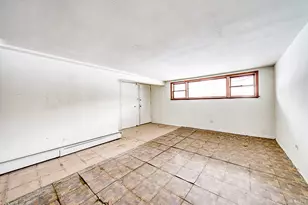 310 Yates Ave, Calumet City, IL 60409 - Photo 34