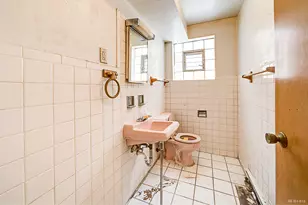 310 Yates Ave, Calumet City, IL 60409 - Photo 14