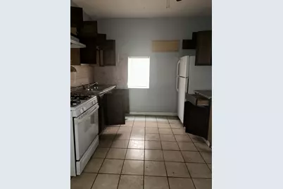 6913 S Throop Street, Chicago, IL 60636 - Photo 2