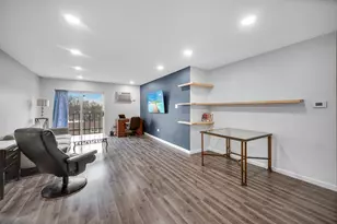 1133 S Finley Rd, Lombard, IL 60148 - Photo 6