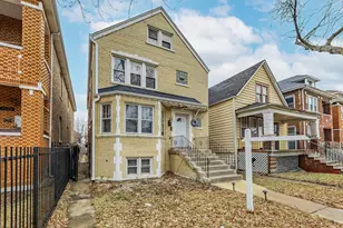 7022 S Rockwell St, Chicago, IL 60629 - Photo 2