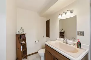 9637 Rutherford Ave, Oak Lawn, IL 60453 - Photo 18