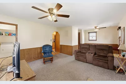 9637 Rutherford Avenue, Oak Lawn, IL 60453 - Photo 14