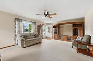 9637 Rutherford Ave, Oak Lawn, IL 60453 - Photo 6