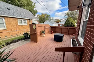 2340 7th St, East Moline, IL 61244 - Photo 8