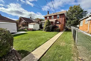 2340 7th St, East Moline, IL 61244 - Photo 26