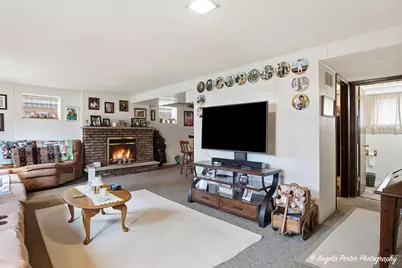 908 French Drive, Mundelein, IL 60060 - Photo 16