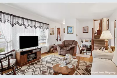 908 French Drive, Mundelein, IL 60060 - Photo 4