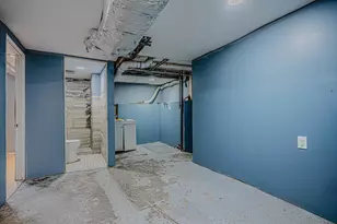 643 Wing St, Elgin, IL 60123 - Photo 16