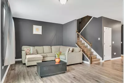 214 Lionel Drive, Grayslake, IL 60030 - Photo 6