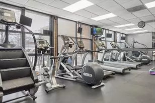 1800 W Roscoe St, Chicago, IL 60657 - Photo 28