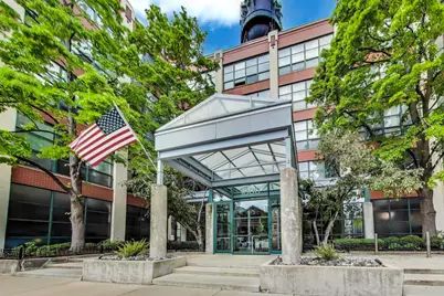 1800 W Roscoe Street #206, Chicago, IL 60657 - Photo 2