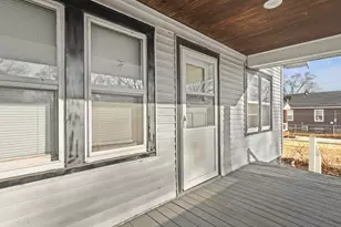 2710 Kinsey St, Rockford, IL 61109 - Photo 6