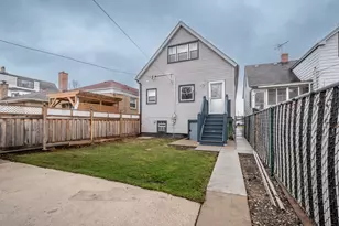 3024 East Ave, Berwyn, IL 60402 - Photo 18