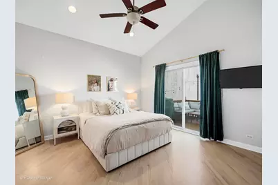 3042 N Oakley Avenue #3S, Chicago, IL 60618 - Photo 12