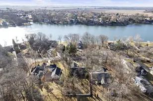 586 Holiday Dr, Lake Holiday, IL 60552 - Photo 34