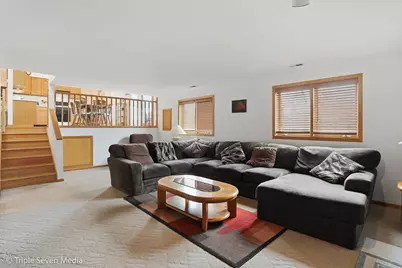 8640 Narragansett Avenue, Burbank, IL 60459 - Photo 20