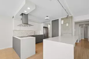 5855 N Sheridan Rd, Chicago, IL 60660 - Photo 4