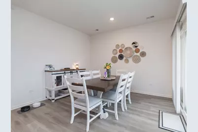 [Address not provided], Bartlett, IL 60103 - Photo 4