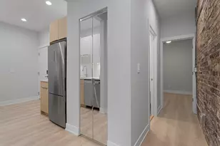 6946 N Wolcott Ave, Chicago, IL 60626 - Photo 6