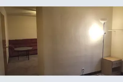 532 - 534 College Avenue, Dekalb, IL 60115 - Photo 6