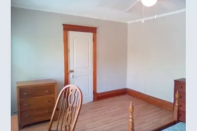 226 W Locust Street, Dekalb, IL 60115 - Photo 18