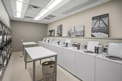 88 W Schiller Street #904L, Chicago, IL 60610 - Photo 16