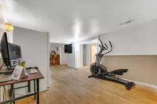 5438 S Sayre Ave, Chicago, IL 60638 - Photo 14