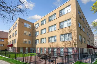 1303 W Estes Avenue #1W, Chicago, IL 60626 - Photo 1