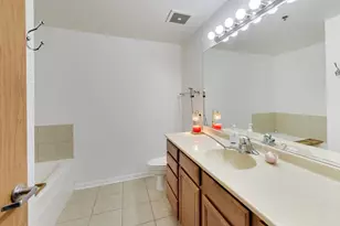 1250 S Indiana Ave, Chicago, IL 60605 - Photo 14