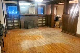 1612 5th St, Peru, IL 61354 - Photo 16