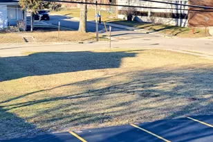 1612 5th St, Peru, IL 61354 - Photo 44