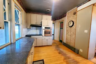 1612 5th St, Peru, IL 61354 - Photo 22