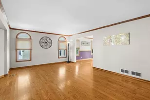 113 S Windham Ln, Bloomingdale, IL 60108 - Photo 6