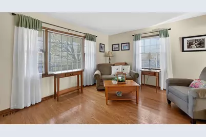 1524 John Street, Sycamore, IL 60178 - Photo 8