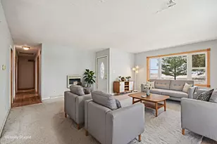 9610 S Swell Rd, Kinsman, IL 60437 - Photo 8