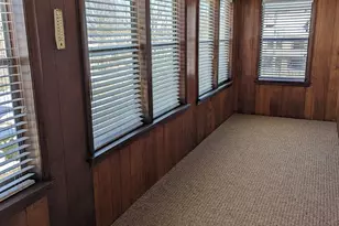 837 W Stephenson St, Freeport, IL 61032 - Photo 2