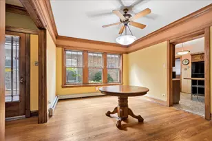 5812 N Fairfield Ave, Chicago, IL 60659 - Photo 6