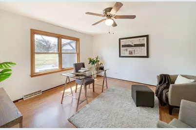 1341 Trinity Place, Libertyville, IL 60048 - Photo 12