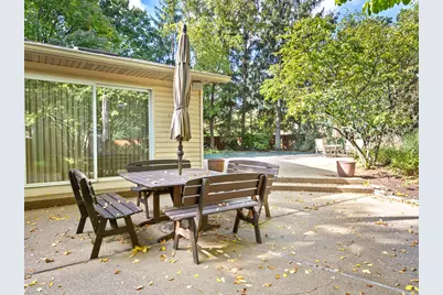 4704 Daniel Drive, Crystal Lake, IL 60014 - Photo 20